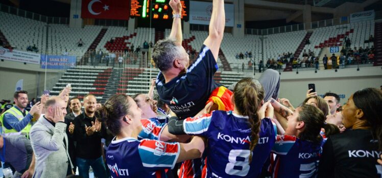 Hentbol: EHF Kadınlar Avrupa Kupası finali