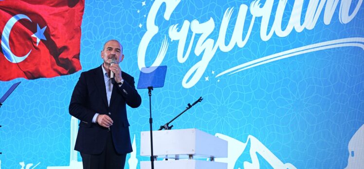 İçişleri Bakanı Soylu, Bakırköy'deki Erzurumlular Buluşması'nda konuştu: