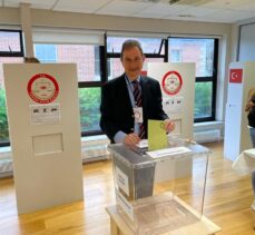 İrlanda'da Türkiye'deki Cumhurbaşkanı Seçimi ikinci turu için oylama başladı