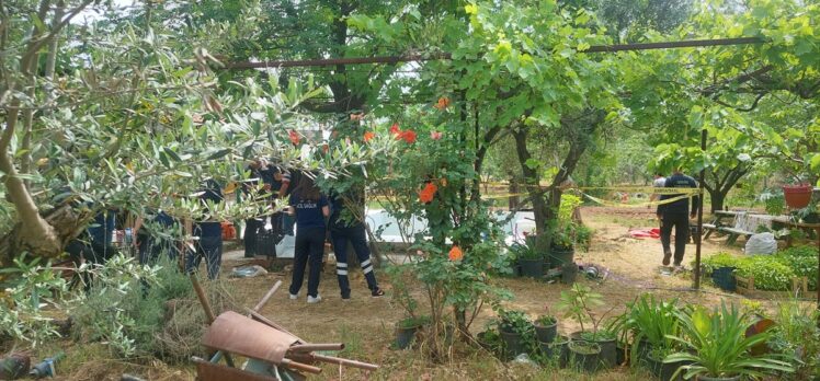 İzmir'de evinin bahçesindeki havuza düşen kişi öldü