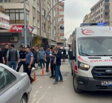 Kocaeli'de boşanma aşamasındaki eşi tarafından silahla vurulan kadın yaralandı