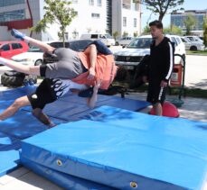 Malatyalı depremzede güreşçiler Türkiye Şampiyonası'na hazırlanıyor
