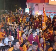 Ödemiş'te Galatasaraylı taraftarlar şampiyonluğu kutladı