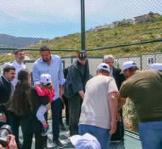 TBF Başkanı Türkoğlu, Hatay'daki Basketköy'de depremzedelerle buluştu