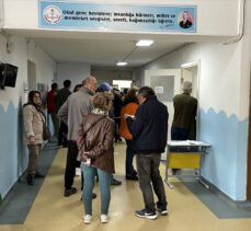 Türkiye'nin köyü olmayan tek ilçesi Bozcaada'da seçmenler sandık başına gitti