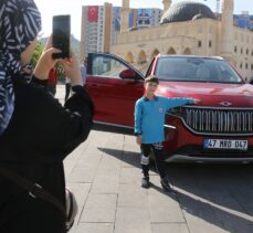 Türkiye'nin yerli otomobili Togg, Mardin'de tanıtıldı