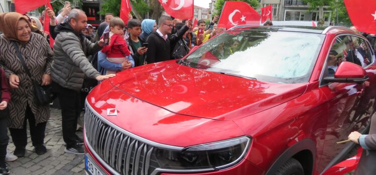 Türkiye'nin yerli otomobili Togg'un Kırklareli'ndeki tanıtımı sürüyor