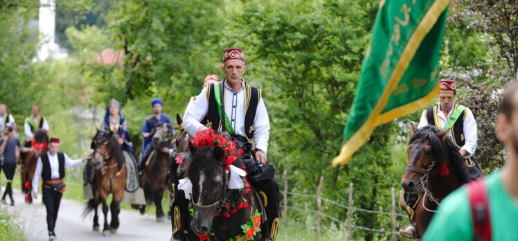 Bosna Hersek'te 513'üncü Ayvaz Dede Şenlikleri'ne katılacak atlılar Karaula'dan yola çıktı