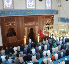 Çankırı'nın Ilısılık köyünde yapılan cami ibadete açıldı