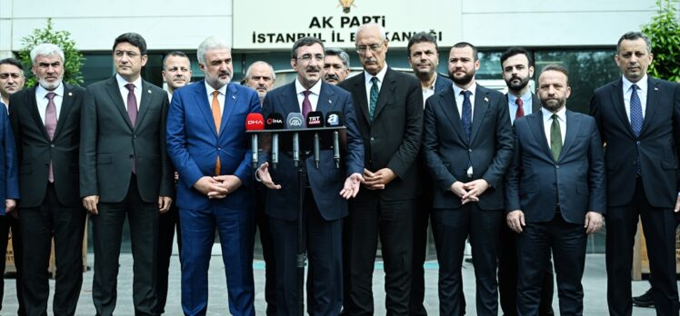 Cumhurbaşkanı Yardımcısı Cevdet Yılmaz AK Parti İstanbul Başkanlığı ziyaretinde konuştu: