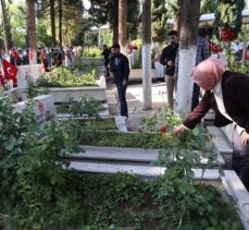 Depremlerin merkez üssü Kahramanmaraş'ta bayramlaşma programı düzenlendi