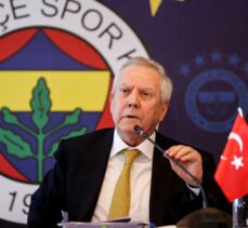 Eski Fenerbahçe Kulübü Başkanı Aziz Yıldırım, “Ali (Koç) Bey, ya bir kongre yap ya da bu konuyu kapat. Aday dersen, aday çıkar. Hiç kimse çıkmazsa ben adayım.” dedi.