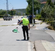 Eskişehir'de hafif ticari aracın çarptığı 72 yaşındaki kişi öldü