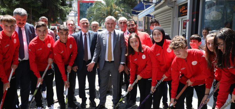 Gençlik ve Spor Bakanı Osman Aşkın Bak, Rize'de konuştu: