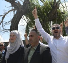 İBB'nin Feshane'de açtığı sergi protesto edildi