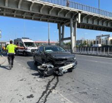 İstanbul'da zincirleme trafik kazasında 2 kişi yaralandı