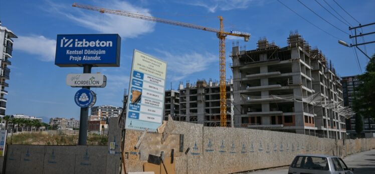 İzmir Büyükşehir Belediyesinin konut projesinde “imalat hatası” belirlenen bölüm yıkılacak