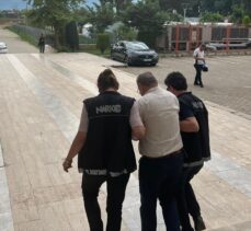İzmir'de cezaevine uyuşturucu sokmaya çalıştığı öne sürülen avukat tutuklandı