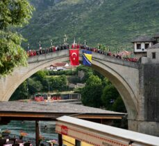 Milli Savunma Bakanlığı Mehteran Birliği tarihi Mostar Köprüsü'nde konser verdi