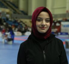 Milli wushucu Zeynep iyileşip yeniden dünya şampiyonu olmak istiyor