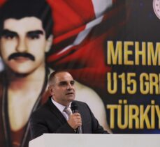Rize'de 15 Yaş Altı Grekoromen Güreş Türkiye Şampiyonası devam ediyor