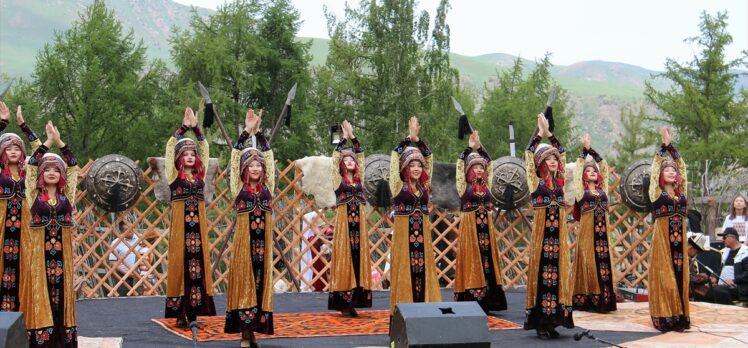 TÜRKSOY, Kırgızistan'da “Türk Halklarının Geleneksel Mutfağı Etno Festivali”ni düzenledi