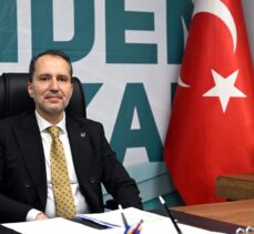 Yeniden Refah Partisi Genel Başkanı Erbakan, İstanbul'da ziyaretlerde bulundu: