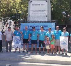 2. Mudanya Körfezi Açık Deniz Yüzme Maratonu'nda sporcular Yalova'dan Bursa'ya yüzdü
