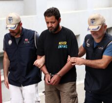 Adana'da terör operasyonunda yakalanan 3 şüpheli sınır dışı edildi
