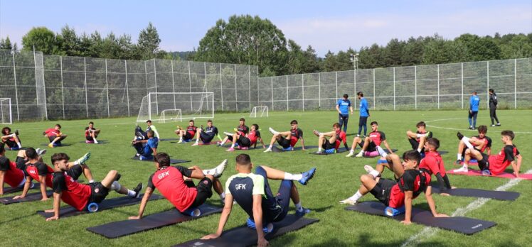 Gaziantep FK, yeni sezon hazırlıklarını Bolu'da sürdürüyor
