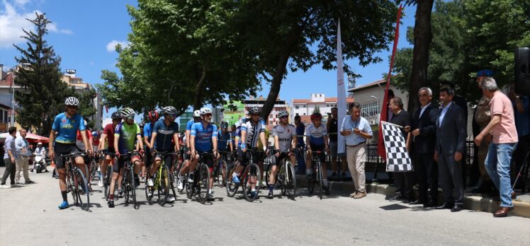 Kastamonu'da 15 Temmuz Şehitlerini Anma Yol Bisikleti Yarışları yapıldı