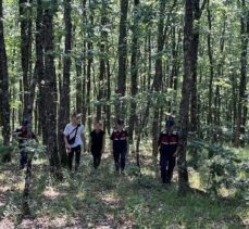 Kırklareli'nde ormanda kaybolan iki kişiyi jandarma ekipleri buldu