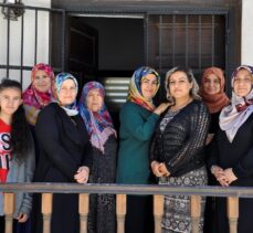 Malatya'da depremzede kadınlara Kur'an eğitimi veriliyor