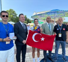 Milli kürekçi Elis Özbay, 23 yaş altında dünya şampiyonu oldu