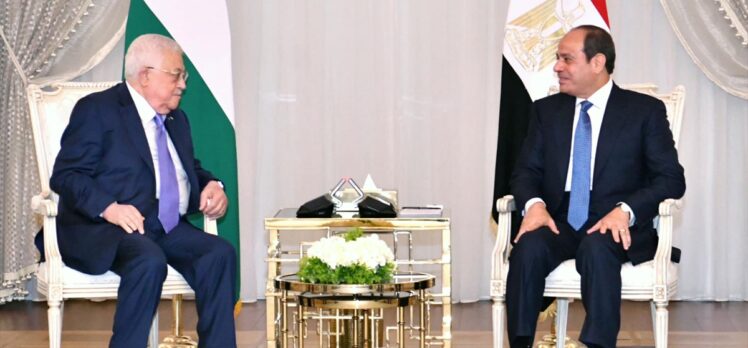 Mısır Cumhurbaşkanı Sisi ile Filistin Devlet Başkanı Abbas “Filistin meselesini” görüştü