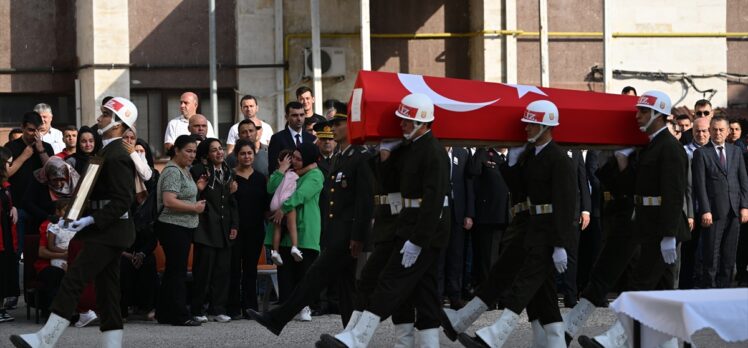 Şehit Astsubay Mehmet Özler'in cenazesi memleketine uğurlandı
