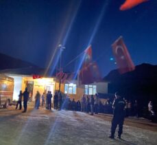 Şehit Piyade Sözleşmeli Er Taş'ın, Kahramanmaraş'taki ailesine şehadet haberi verildi