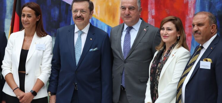 TOBB Başkanı Hisarcıklıoğlu Avrupa iş dünyasını deprem bölgesinden tedarik sağlamaya davet etti: