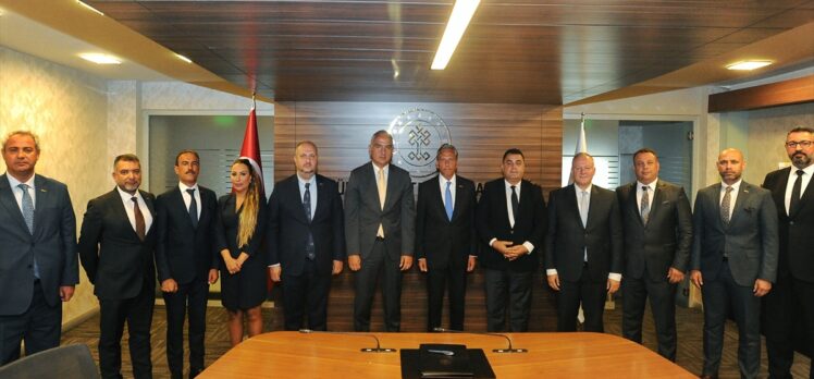 TÜRSAB heyetinden Kültür ve Turizm Bakanı Mehmet Nuri Ersoy'a tebrik ziyareti