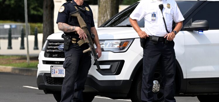 ABD Kongre Polisi silahlı saldırgan ihbarı üzerine alarma geçti