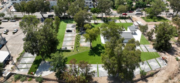 Antalya'da karavancıların park sorununu gidermek için Karavan Park açıldı