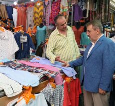 BBP Genel Başkanı Destici, İzmir'de Kemeraltı esnafını ziyaret etti: