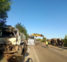 Bingöl'de iki tankerin çarpıştığı kazada 2 kişi yaralandı