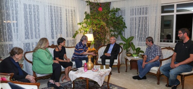 CHP Genel Başkanı Kılıçdaroğlu'ndan Ali Kaya Özel'e taziye ziyareti