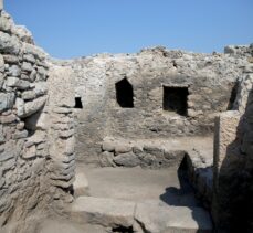 Fethiye Kalesi kazısında tiyatro ve yol ortaya çıkarıldı