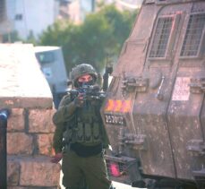 İsrail güçleri, Batı Şeria'da 8 Filistinliyi gerçek mermiyle yaraladı