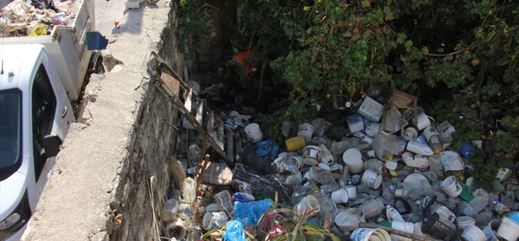 Kilis'te bir kişi yalnız yaşadığı çöp dolu evde ölü bulundu