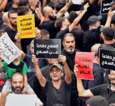 Lübnan'da öldürülen Hizbullah üyesi için cenaze töreni düzenlendi
