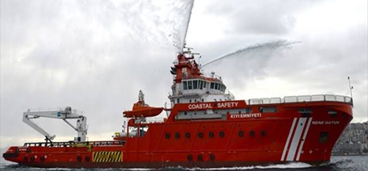 Nene Hatun gemisi, Çanakkale'deki yangına müdahale için yola çıktı