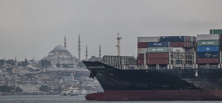 Odessa Limanı'ndan ayrılan “Joseph Schulte” adlı gemi İstanbul Boğazı'na ulaştı